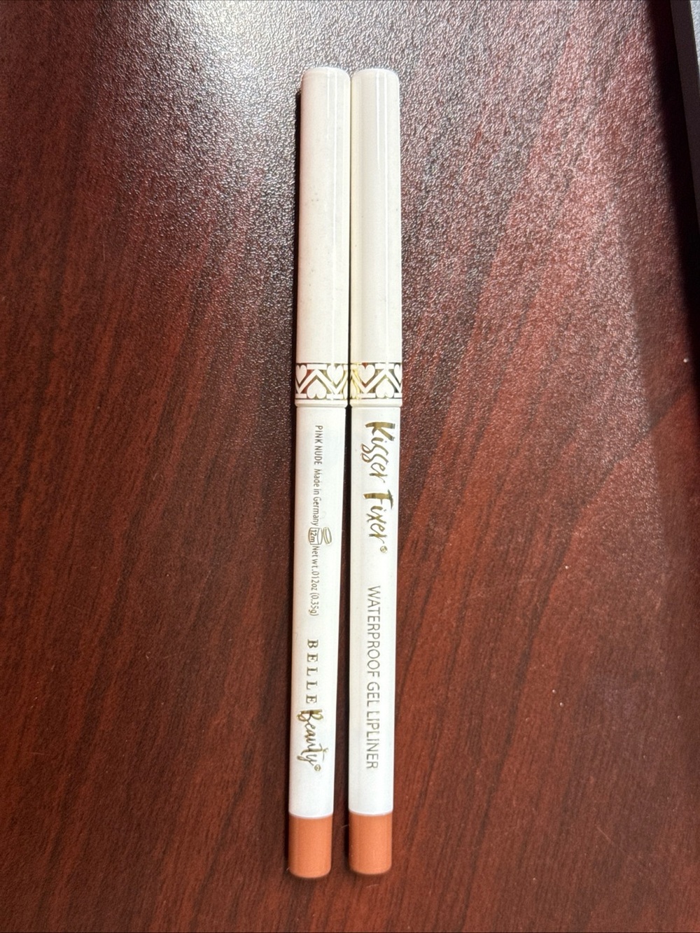 Kisser Fixer Waterproof Gel Lip Liner